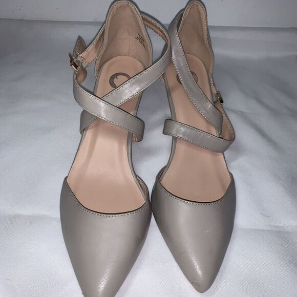 Women’s Journee Collection Mia 10 Gray Faux Leather Point Toe High Heel Shoe - Picture 2 of 12